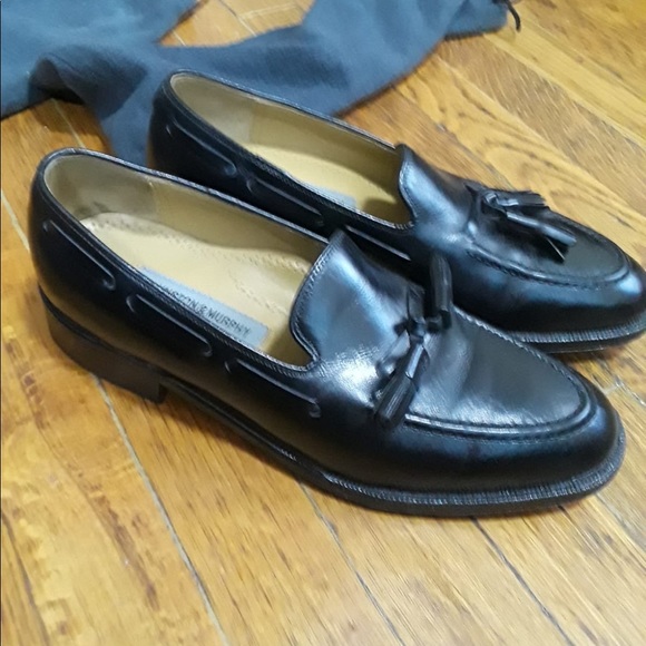 JOHNSTON AND MURPHY TASSEL LOAFERS
